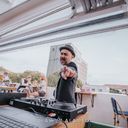Tardeo de Sábado con el Hombre tranquilo DJ