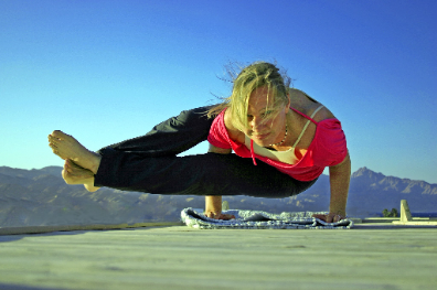 Actividad con Cielo, Diversión, Ocio, Flip (acrobático), Deporte extremo, Recreación, Fotografía, Deportes, Feliz, Salto