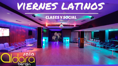 Actividad con Sala de actos, iluminación, luz, púrpura, discoteca, edificio, evento, discoteca, fiesta