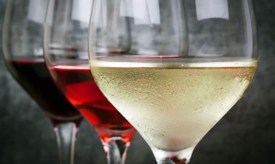 Actividad con Bebida, Copa de vino, Vajilla, Bebida alcohólica, Vidrio, Copas de champán, Vino, Alcohol, Vajilla, Champán